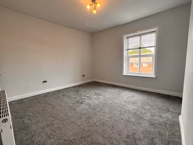 Royds Street, Tottington, Bury BL8 3NH, photo 9