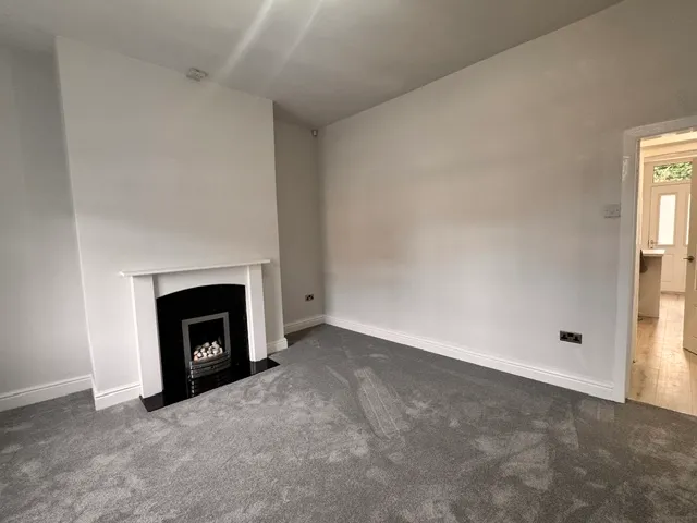 Royds Street, Tottington, Bury BL8 3NH, photo 3
