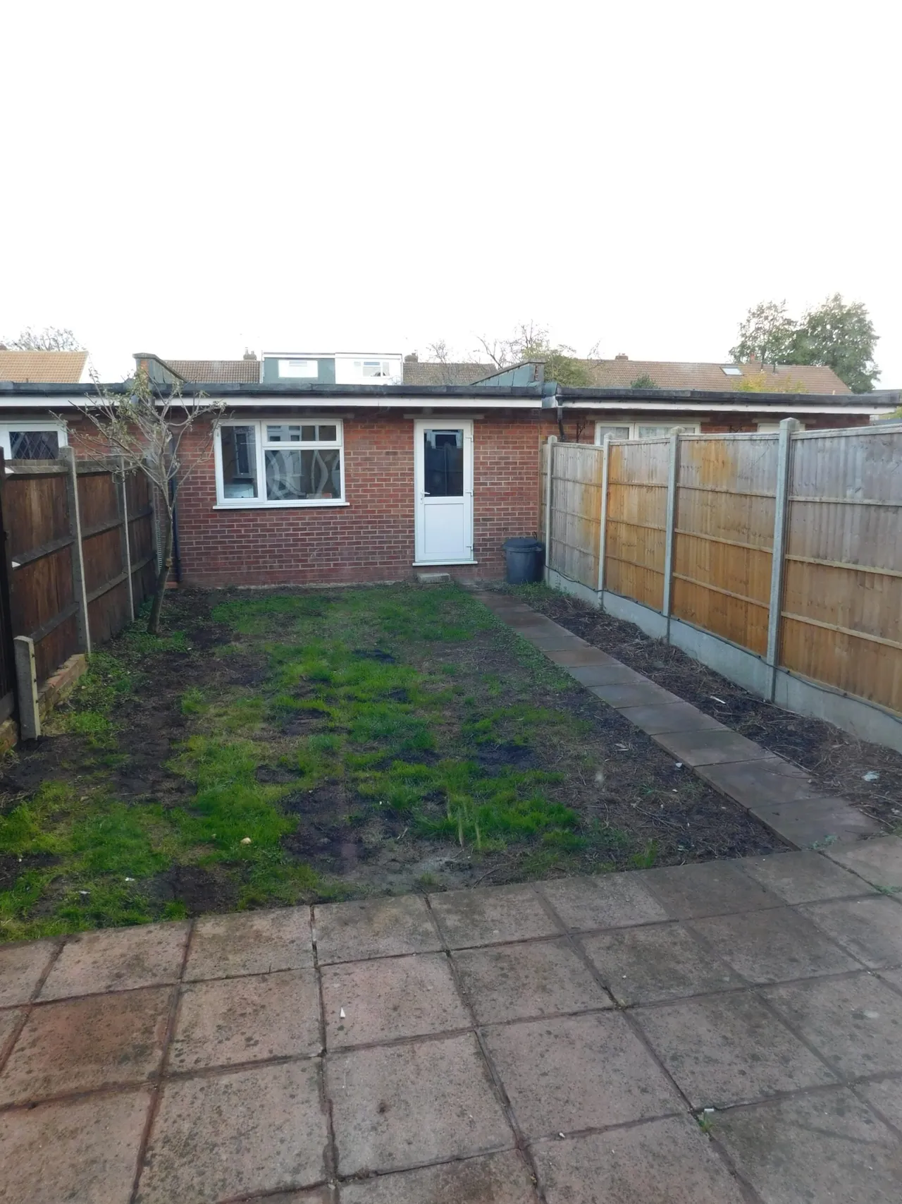 Crossmead Avenue, GREENFORD, Middlesex, UB6 9TY, photo 9