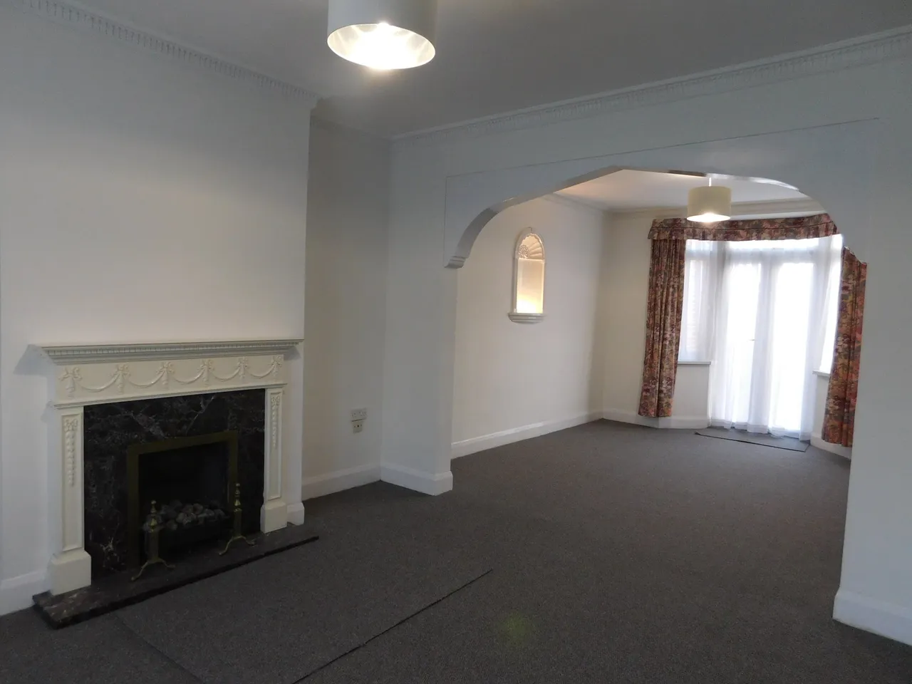 3 bed house to rent — Crossmead Avenue, GREENFORD, Middlesex, UB6 9TY