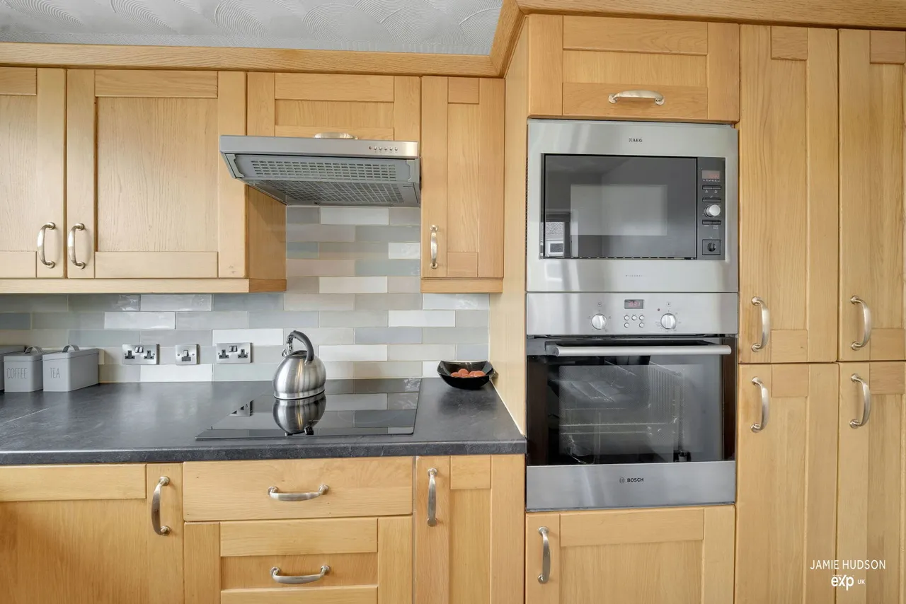 Chatburn Park Drive, Brierfield, Nelson, BB9 5QA, photo 5