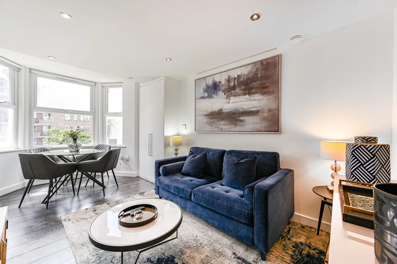 Flat B, 65 Wellmeadow Road, London, photo 2