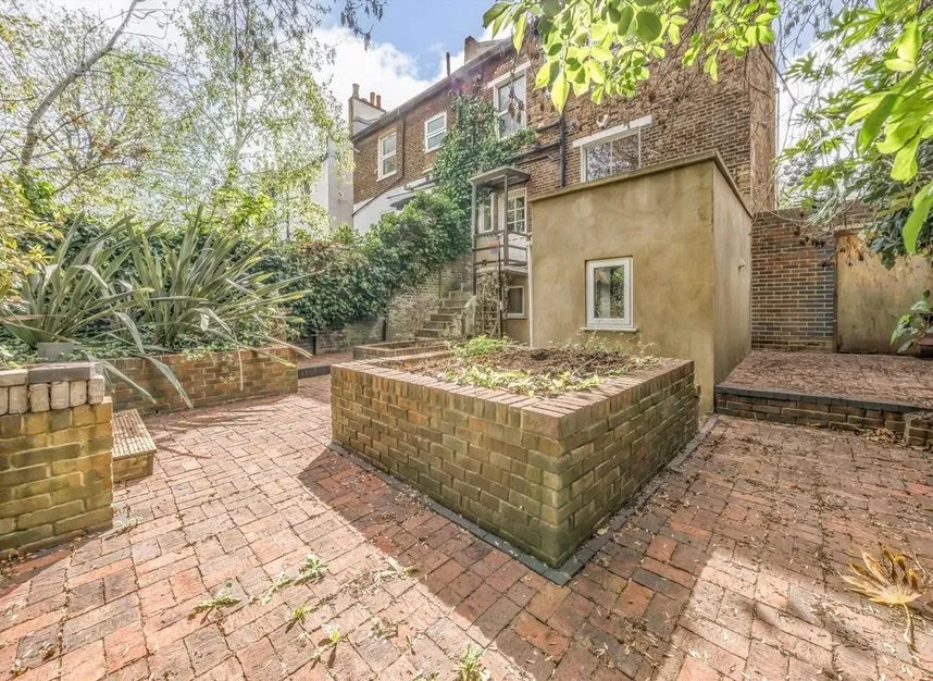 Amhurst Road, Hackney, E8, photo 3