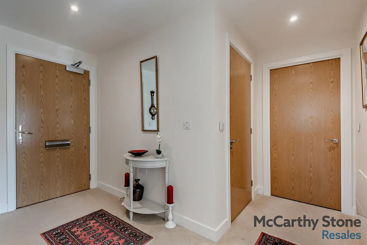 Orchard Lane, Alton, GU34, photo 5