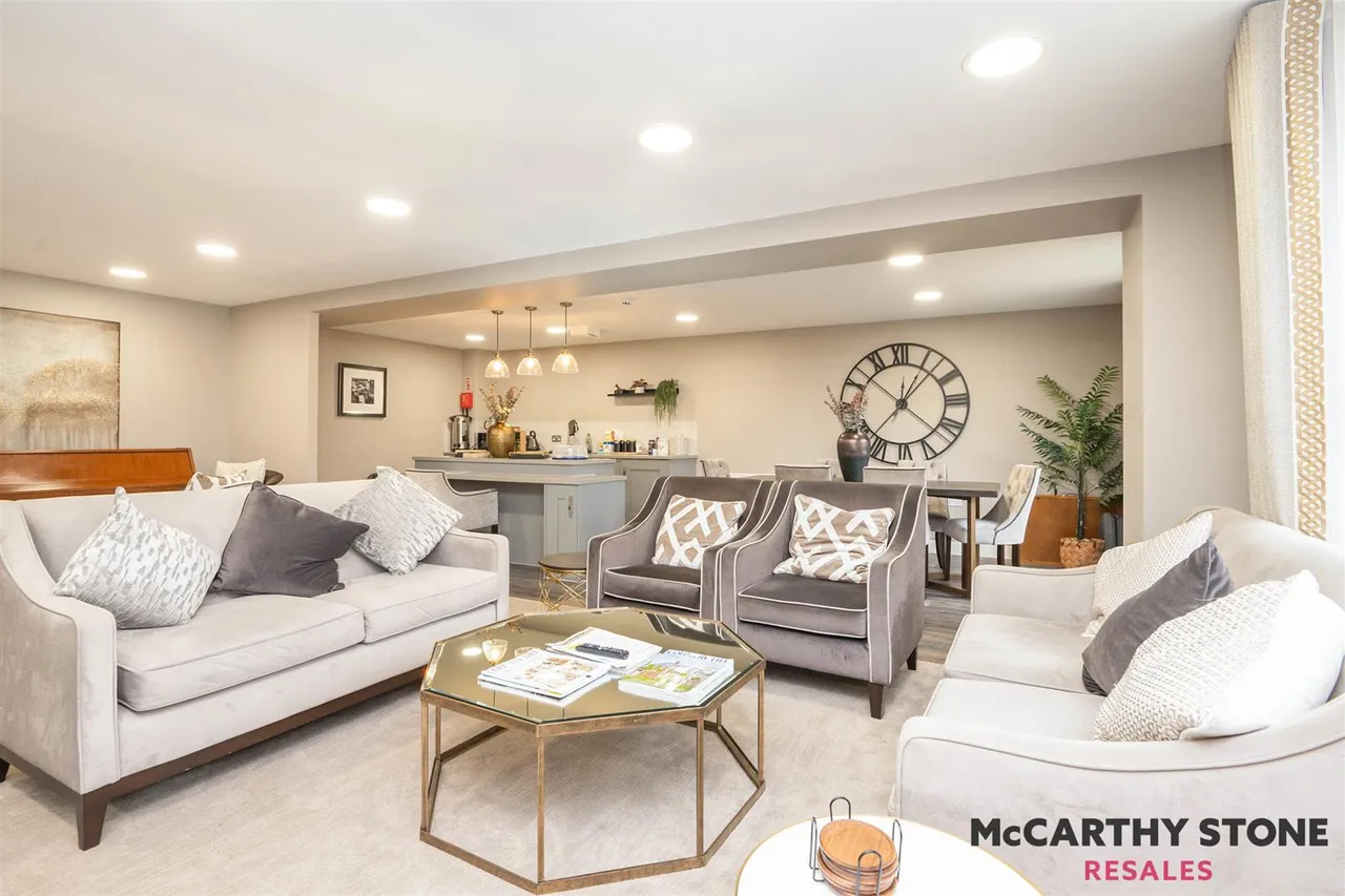 Orchard Lane, Alton, GU34, photo 18