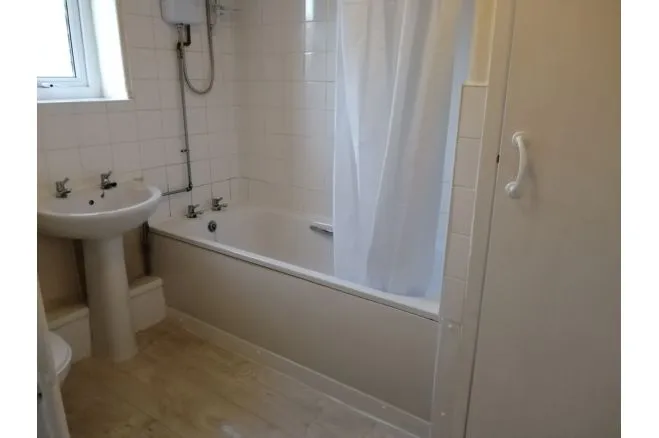 Tarporley Close, Stockport, photo 5