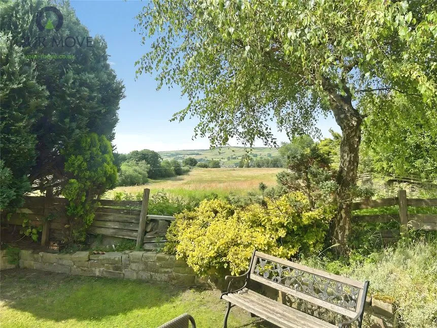 Moss Carr Road, Long Lee, BD21, photo 9