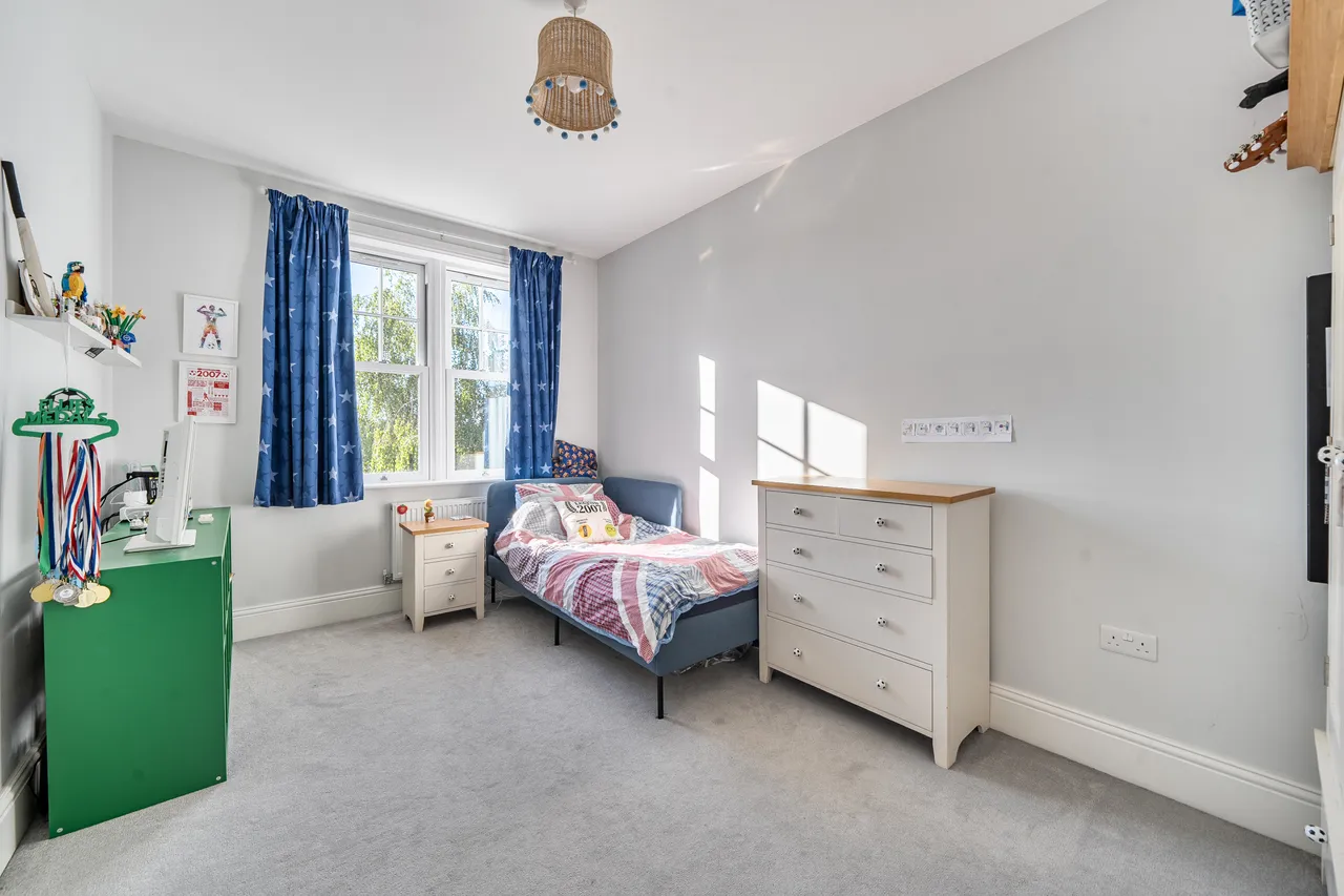 Mortimer Close, Kings Worthy, SO23, photo 14