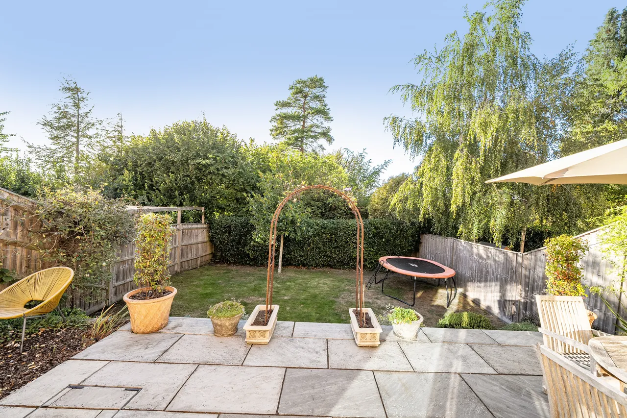 Mortimer Close, Kings Worthy, SO23, photo 11