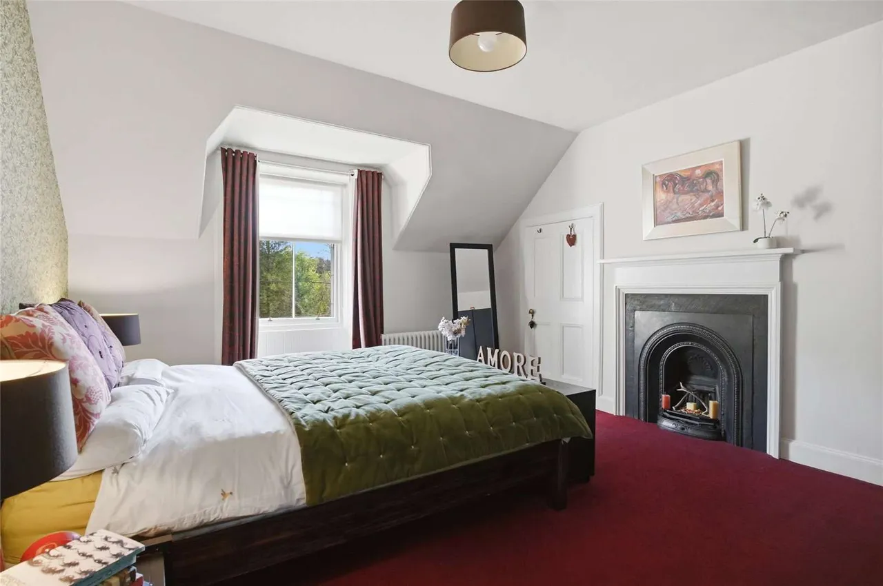 Creag Darach, Lochard Road, Aberfoyle, Stirling, FK8 3TD, photo 10