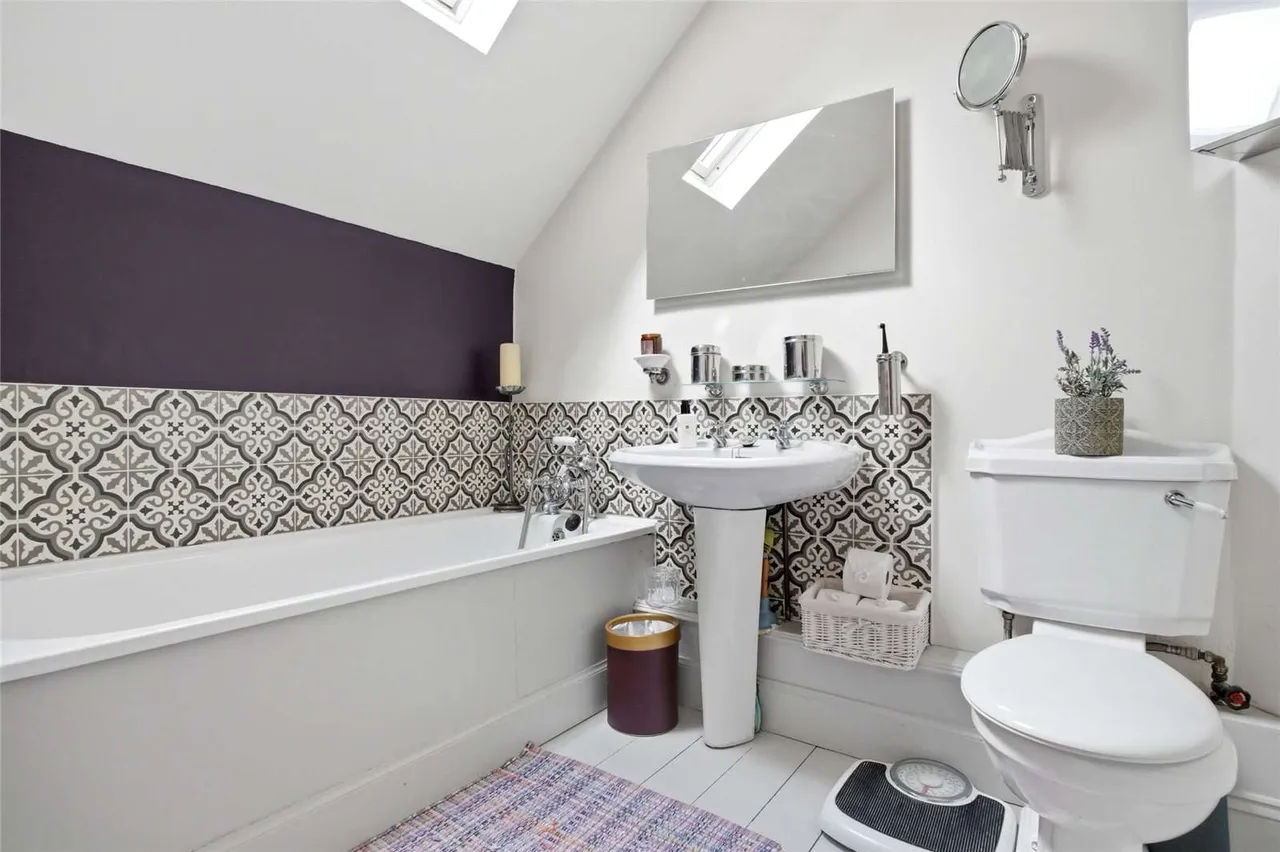 Creag Darach, Lochard Road, Aberfoyle, Stirling, FK8 3TD, photo 11