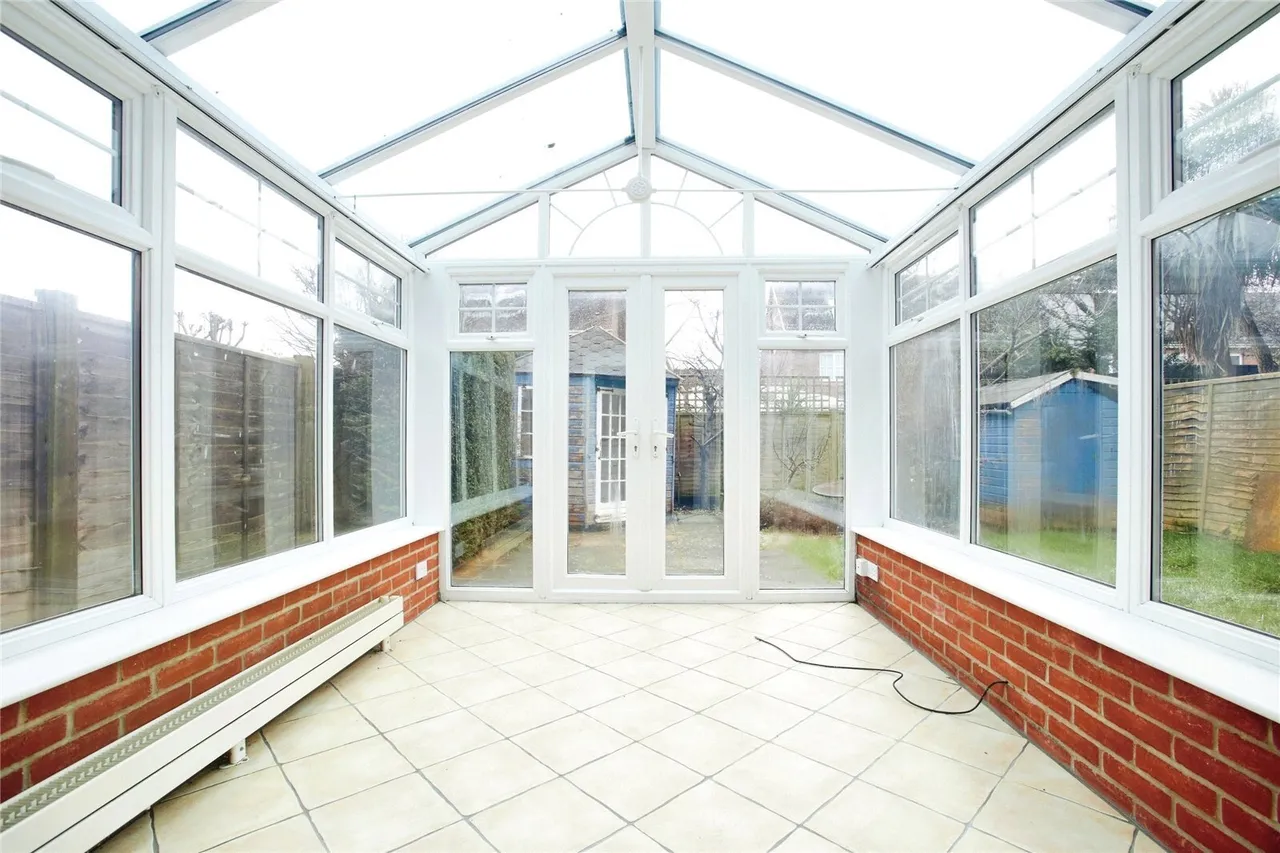 Jones Square, Selsey, PO20, photo 4