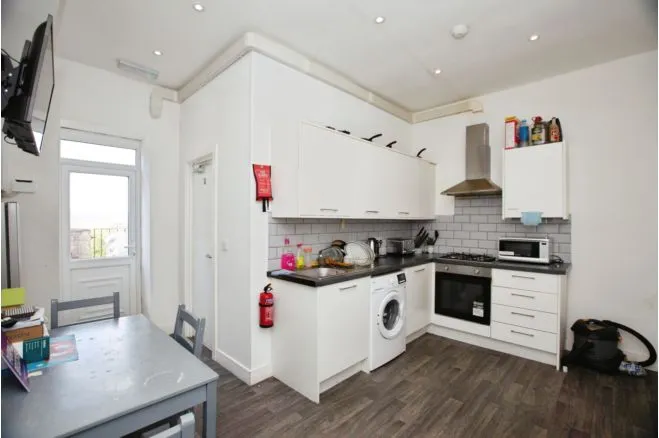 Queensberry Road, Burnley, BB11, photo 10