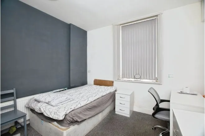 Queensberry Road, Burnley, BB11, photo 12