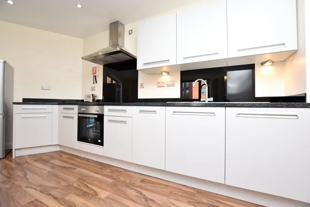 West One City, Fitzwilliam Street, S1 4JF, photo 2