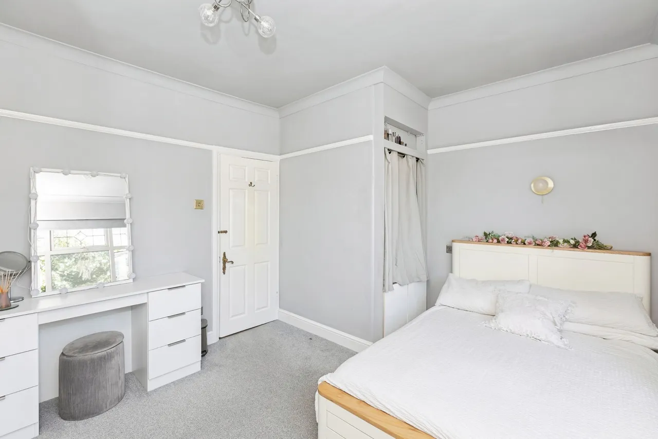 Brantwood Gardens, Ilford, IG4, photo 14