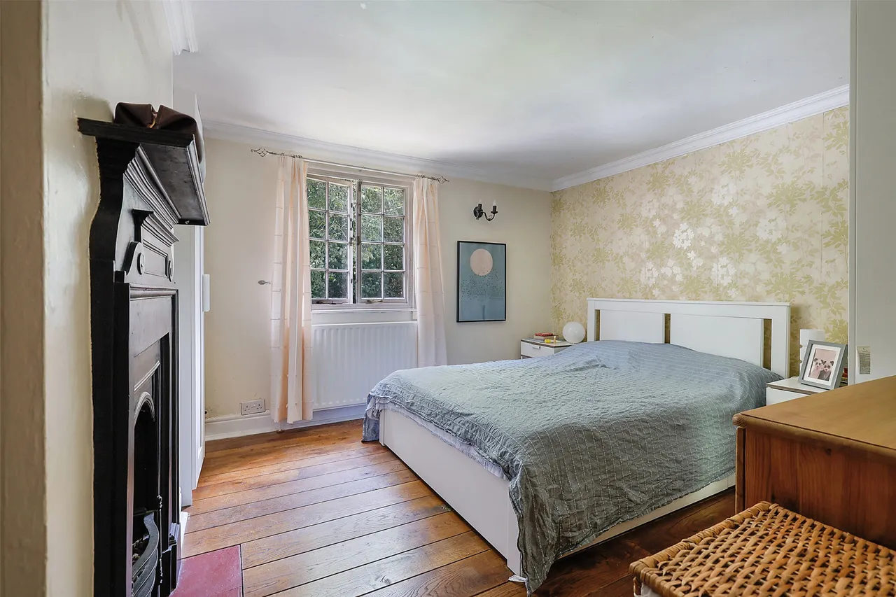 Coles Lane, Capel, RH5, photo 6