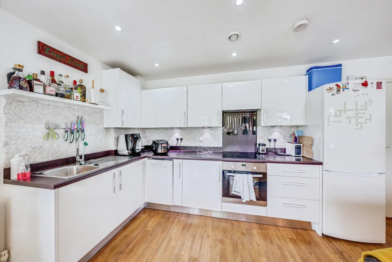 Alcock Crescent, Dartford, photo 4