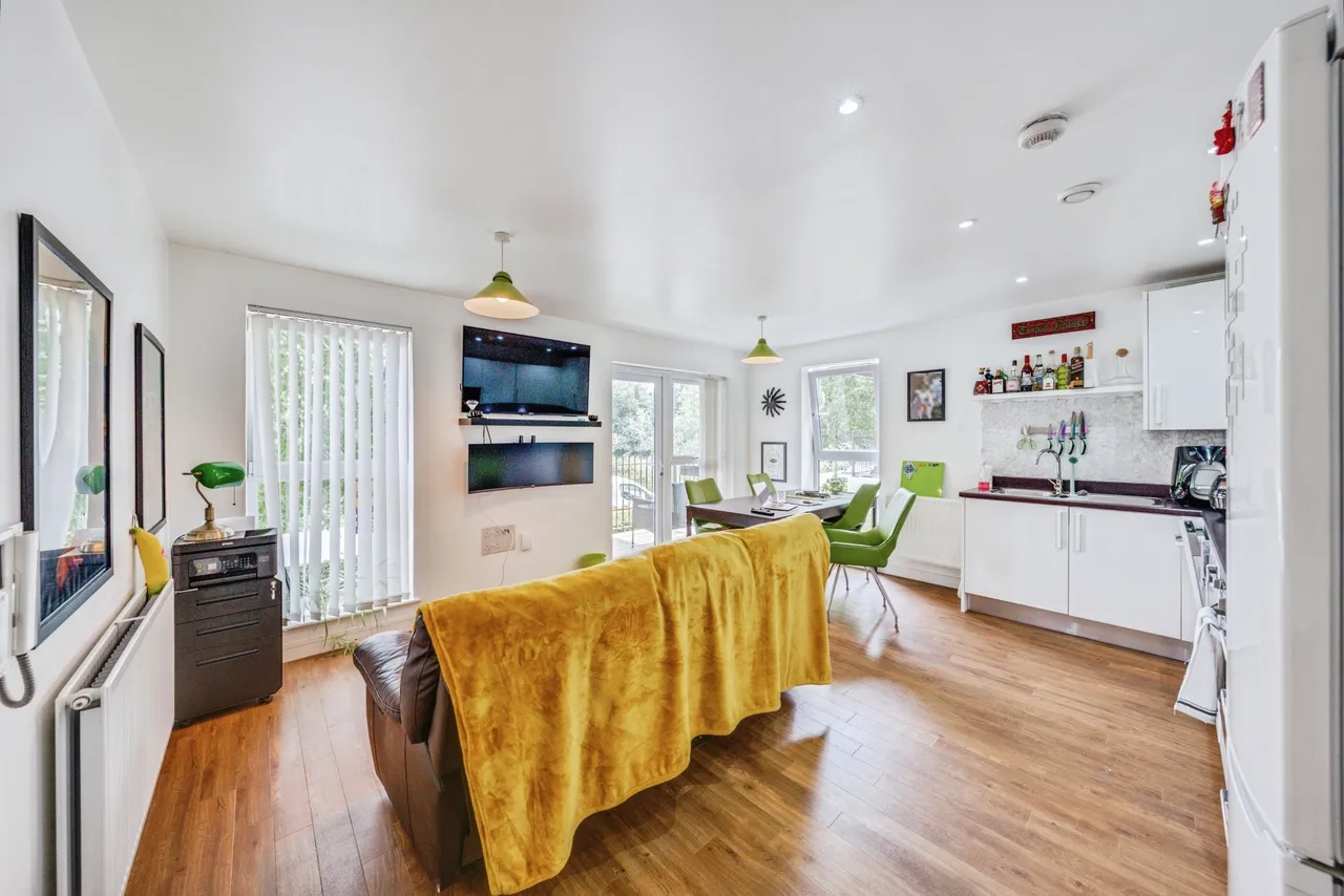 Alcock Crescent, Dartford, photo 7
