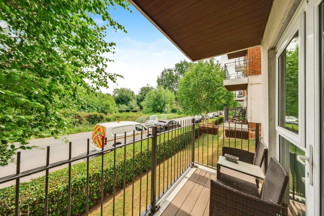 Alcock Crescent, Dartford, photo 2