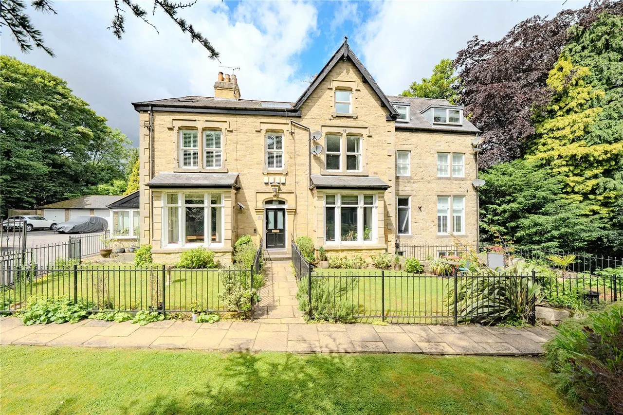 Old Park Road, Roundhay, LS8, photo 2