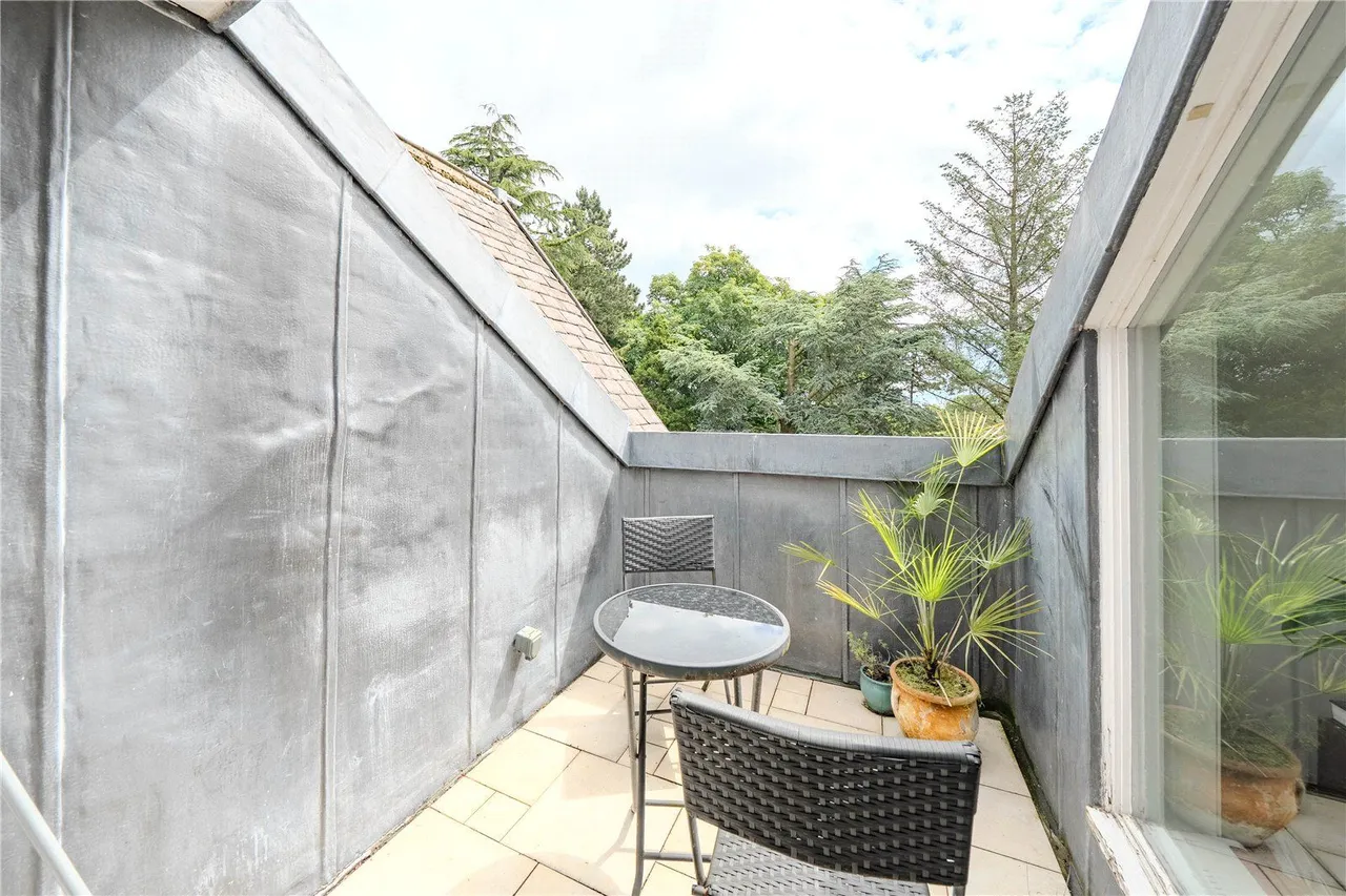 Old Park Road, Roundhay, LS8, photo 16