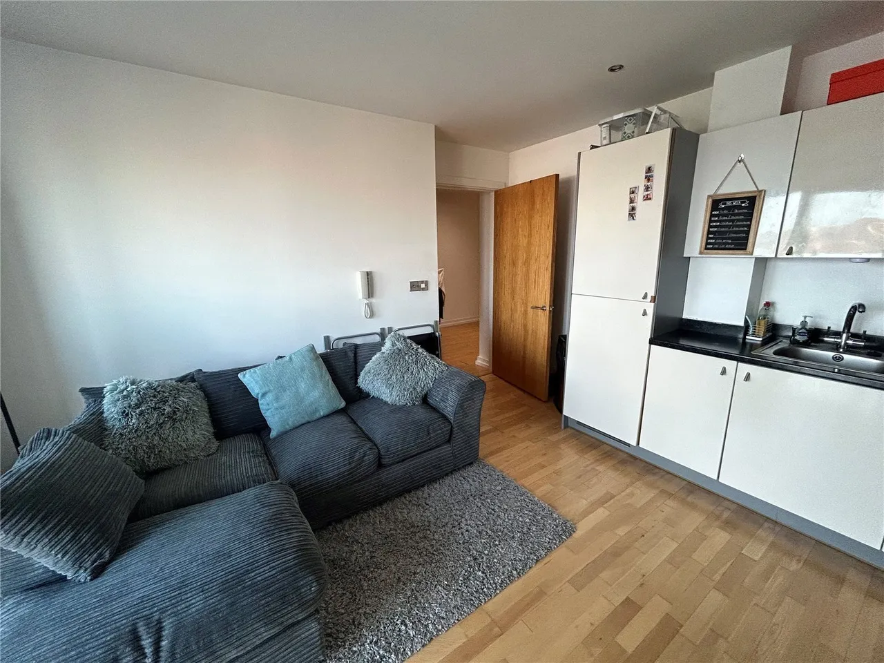 2 bed flat for sale, Princes Parade, Liverpool, L3