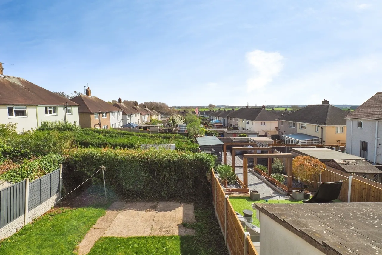 Thistledown Road, Clifton, Nottingham, NG11, photo 18