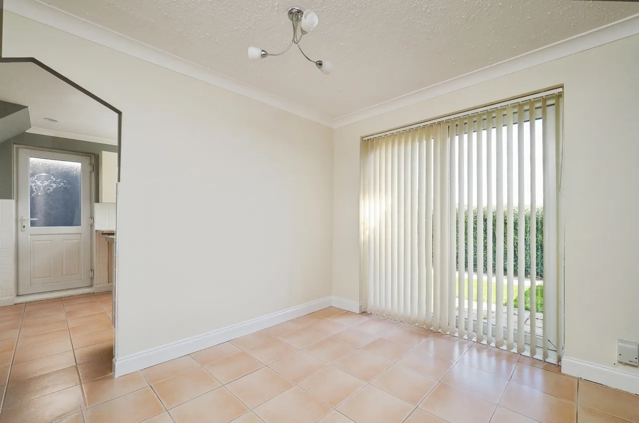 Thistledown Road, Clifton, Nottingham, NG11, photo 7