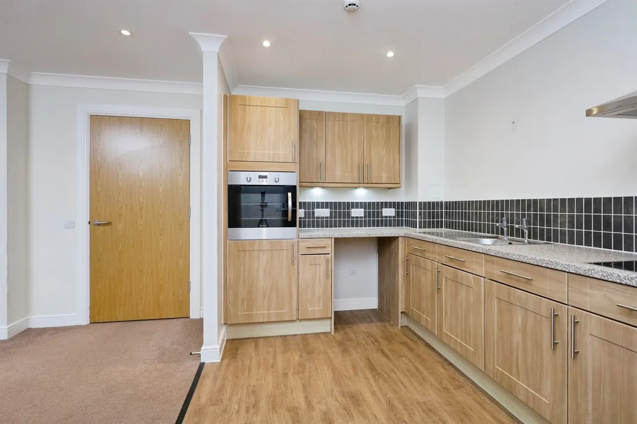 Binder Lane, Hailsham, BN27, photo 6