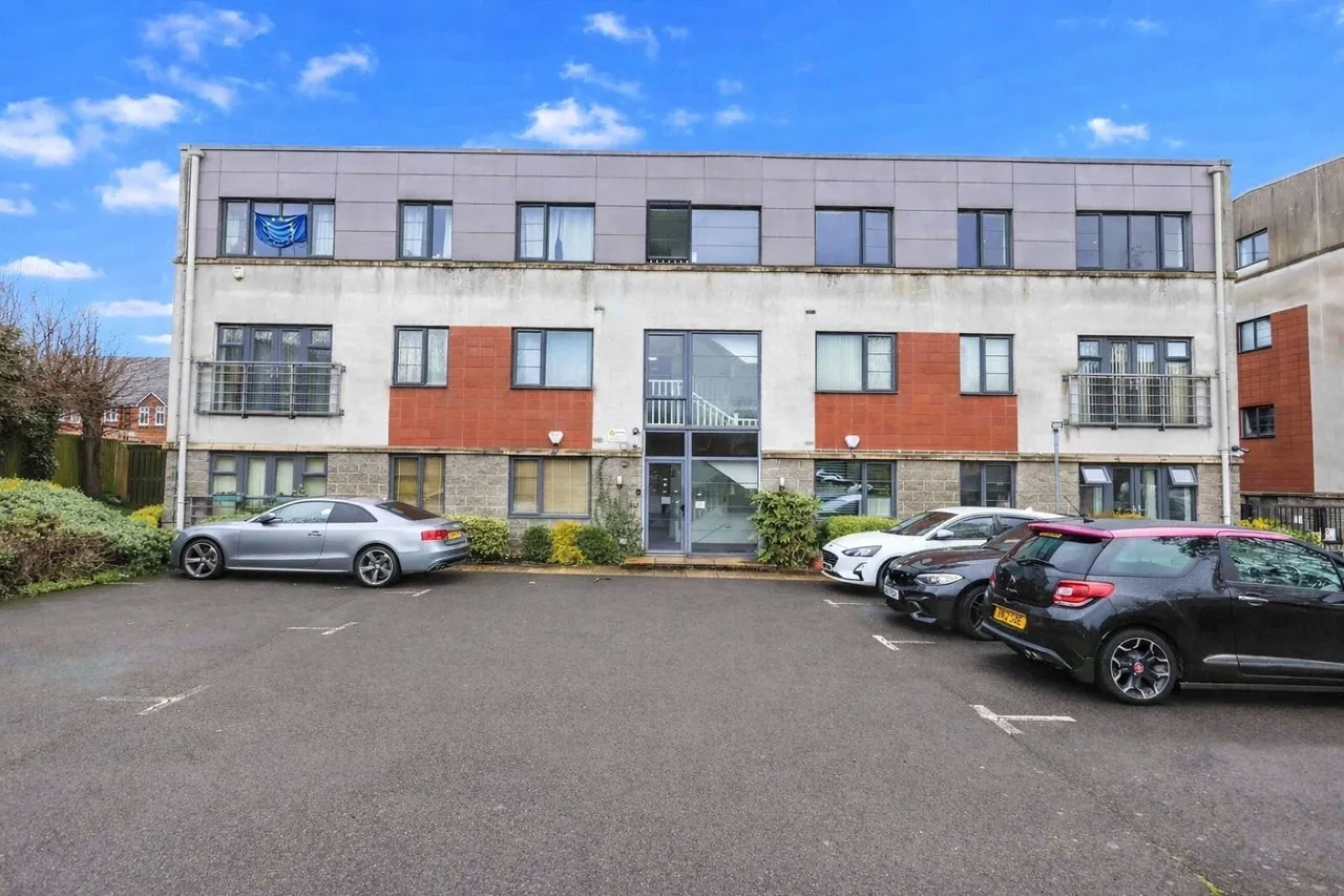 Holly Lane, Smethwick, B66, photo 12