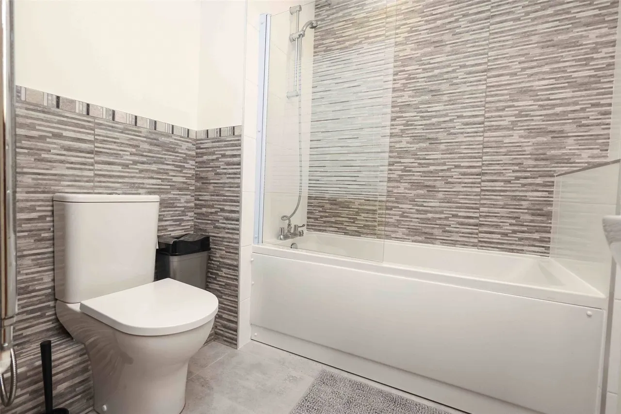 Holly Lane, Smethwick, B66, photo 7