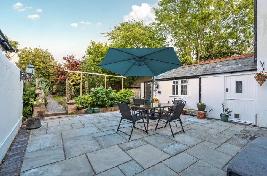 South Street, Tarring, BN14, photo 12