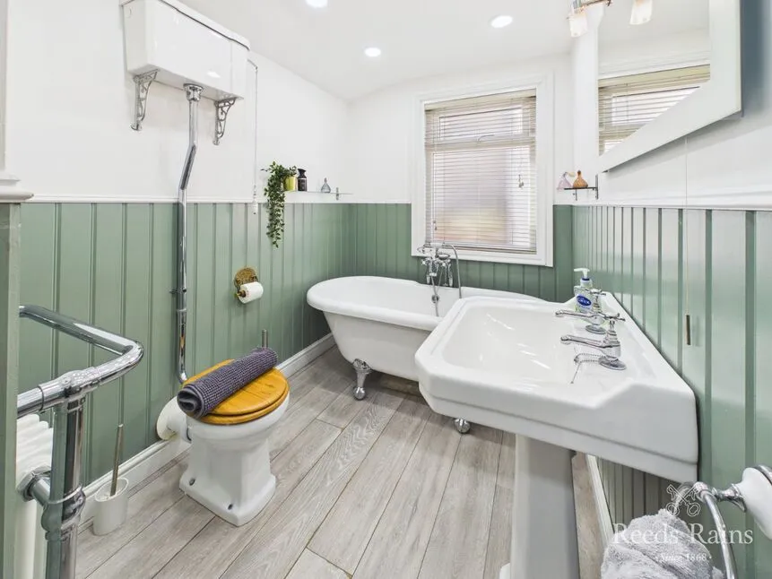 Albemarle Crescent, Scarborough, YO11, photo 7