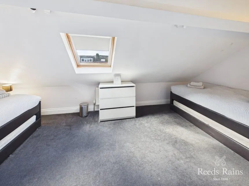 Albemarle Crescent, Scarborough, YO11, photo 14