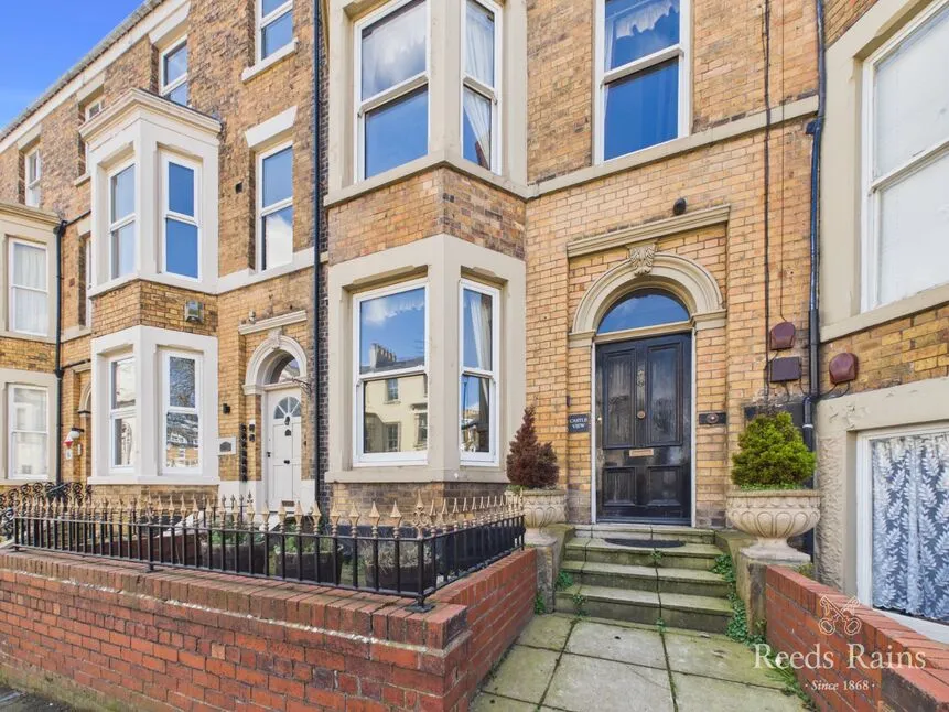 Albemarle Crescent, Scarborough, YO11, photo 17