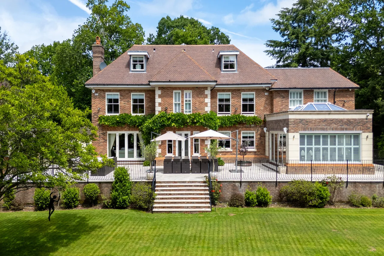 Woodland Way, Kingswood, Surrey, photo 3