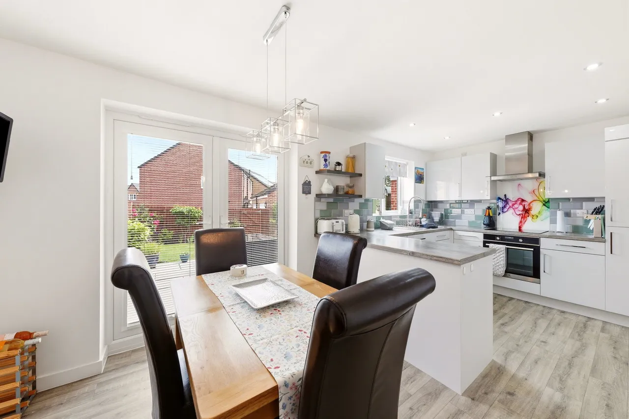 Chambers Close, Castleford, WF10, photo 2