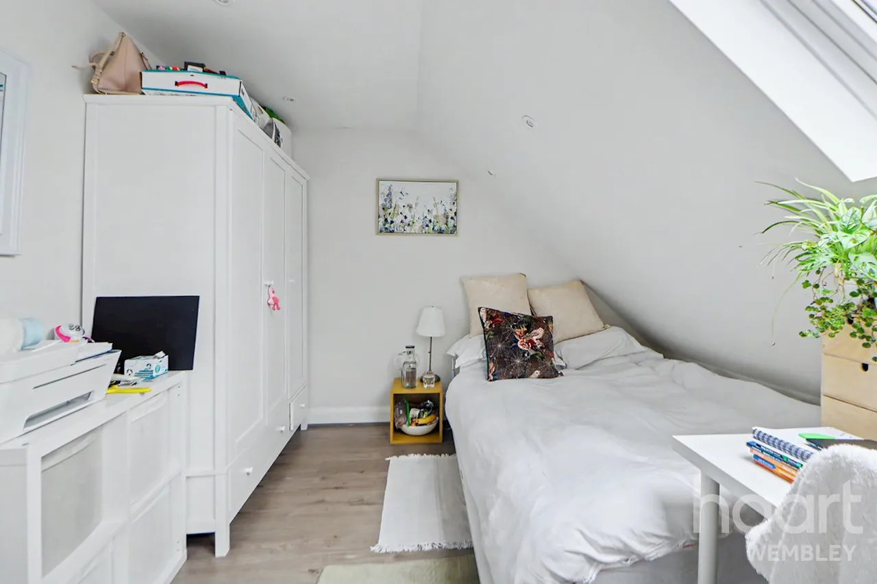 Balnacraig Avenue, London, NW10, photo 12