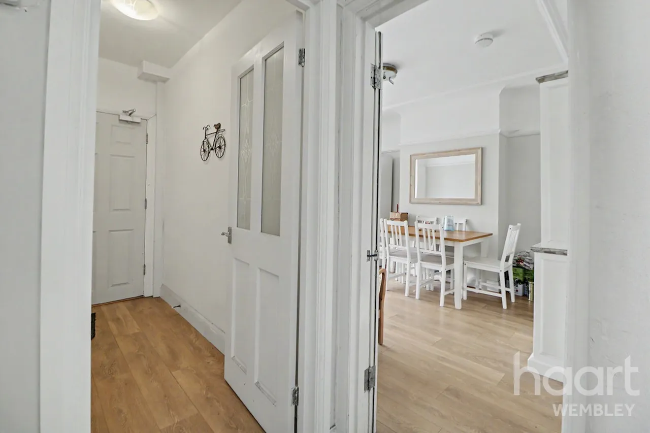 Balnacraig Avenue, London, NW10, photo 2