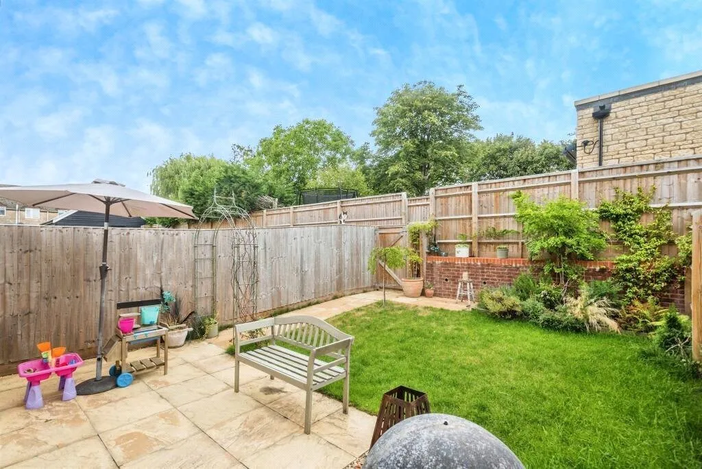 Olivers Close, WITNEY, Oxfordshire, OX29, photo 13