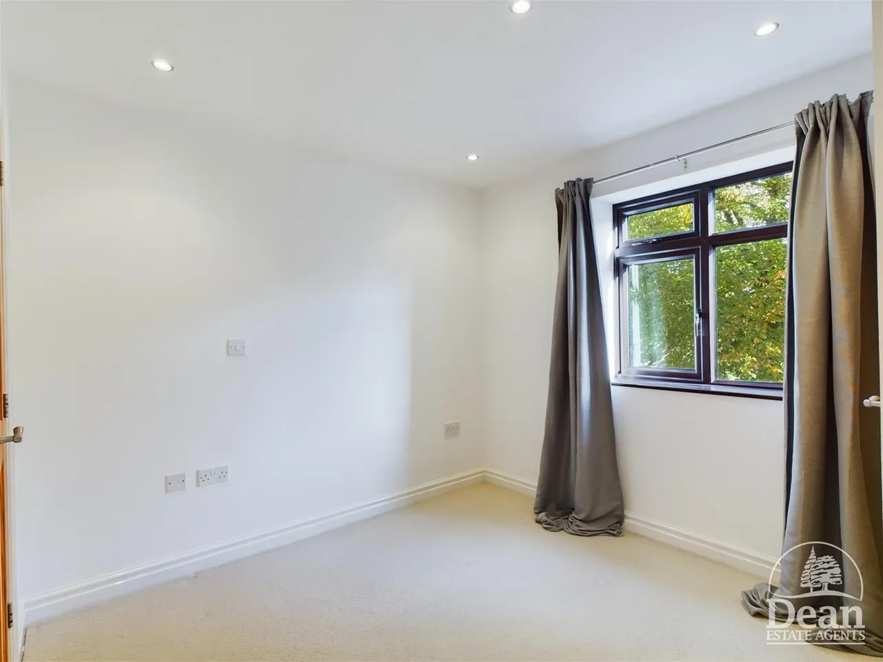 Victoria Road, Coleford, photo 23