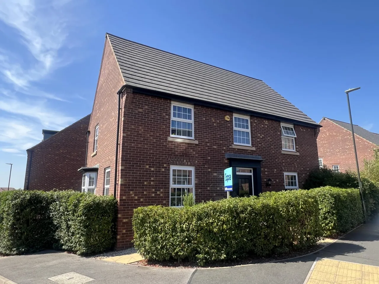 4 bed house for sale, Hargate Lane, Newton Solney, DE15