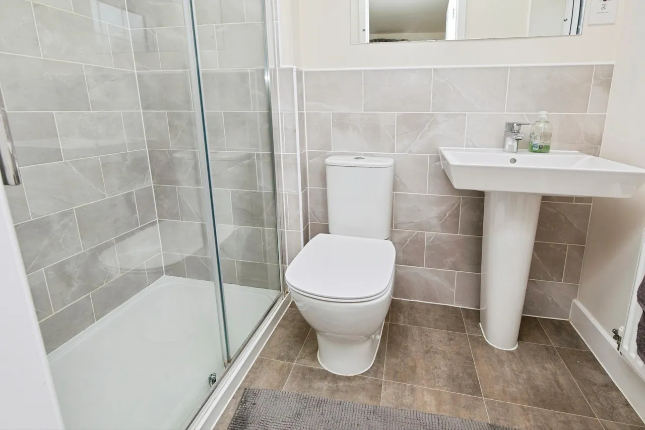 Hargate Lane, Newton Solney, DE15, photo 12