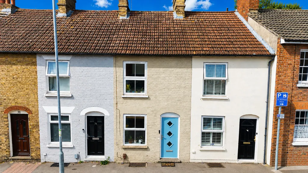 2 bed house for sale — Wing Road, Leighton Buzzard, LU7 2NL