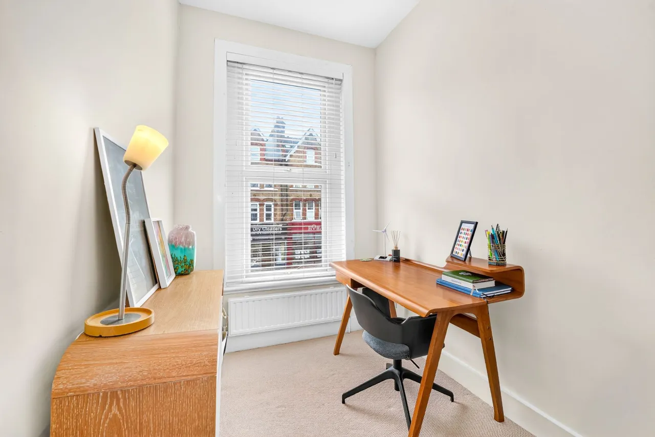 Ferme Park Road, London, N4, photo 11