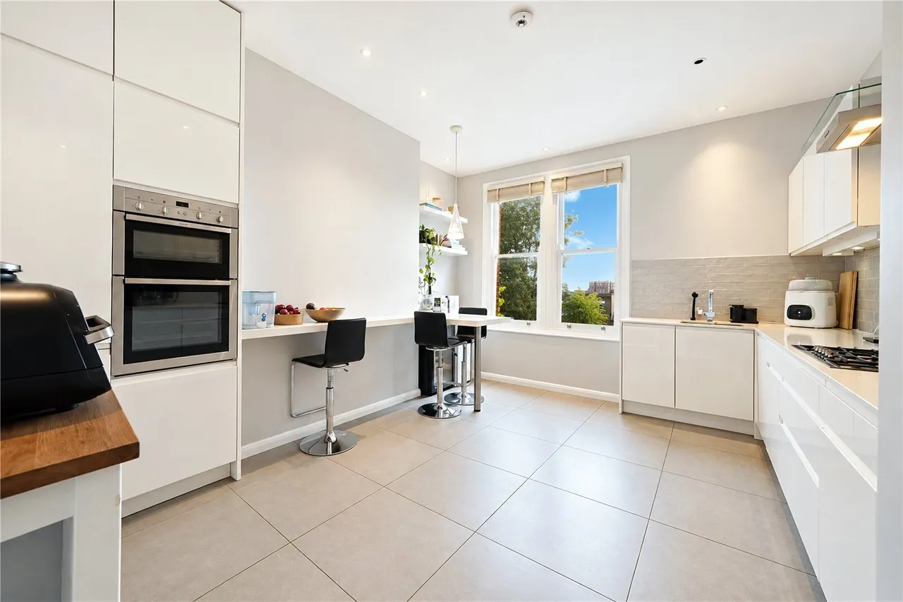 Hillfield Road, West Hampstead, London, NW6, photo 5