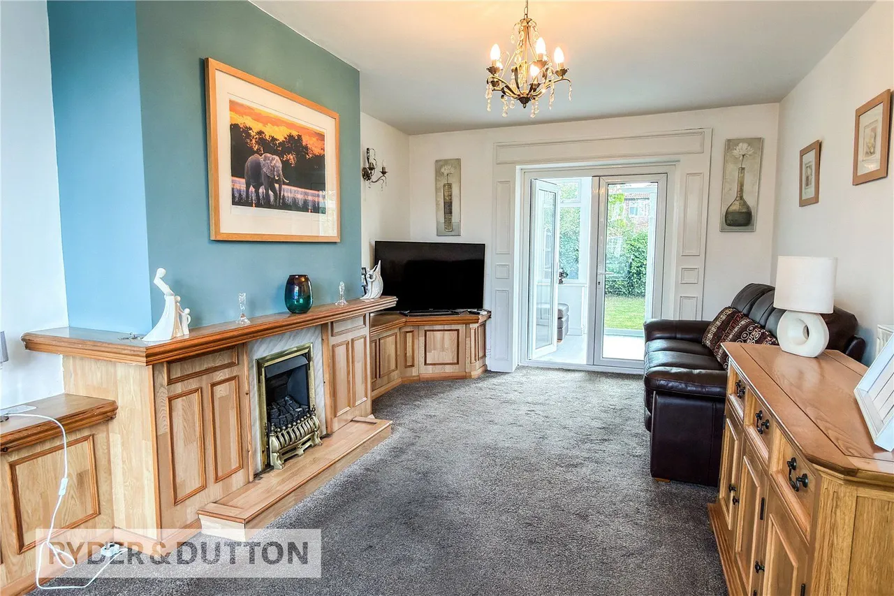 Southerly Crescent, New Moston, M40, photo 3