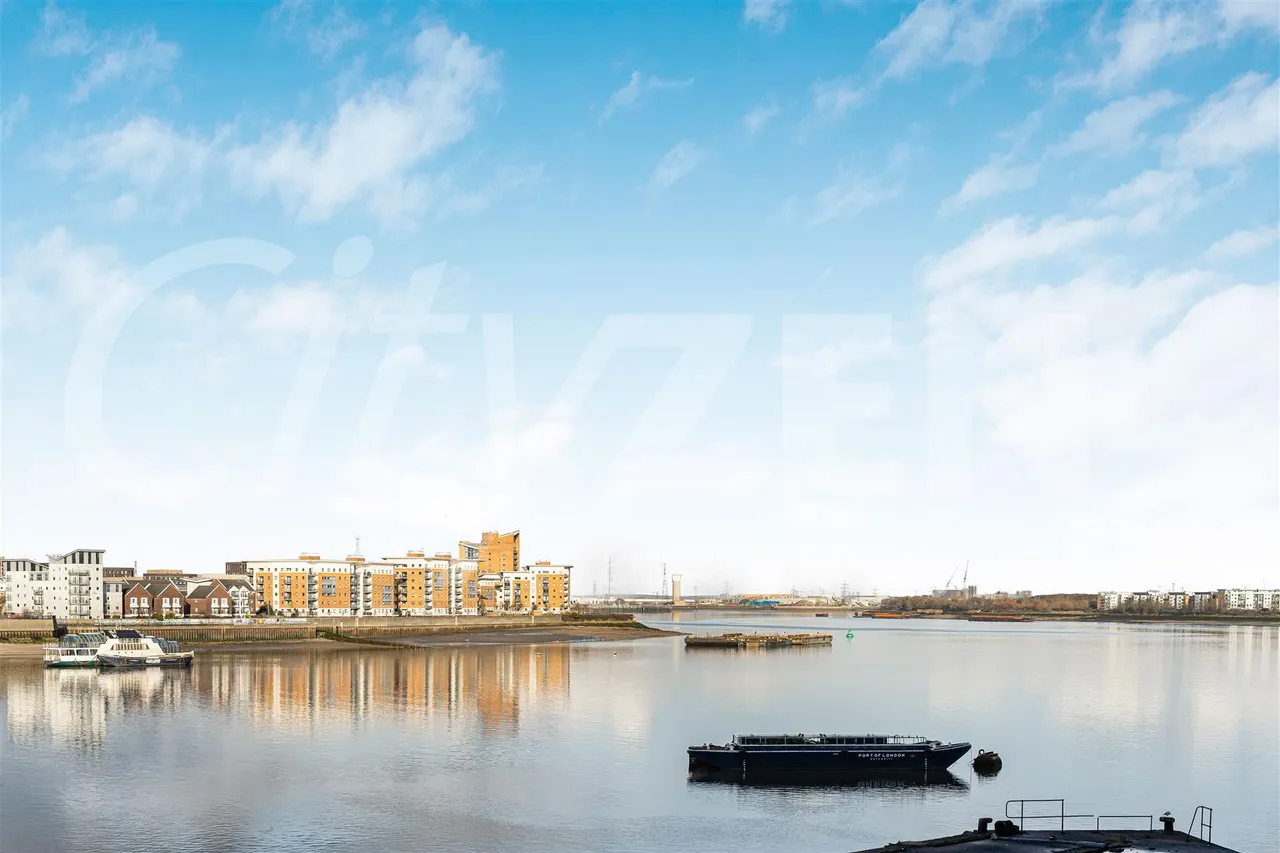 Brigadier Walk, London, SE18, photo 27