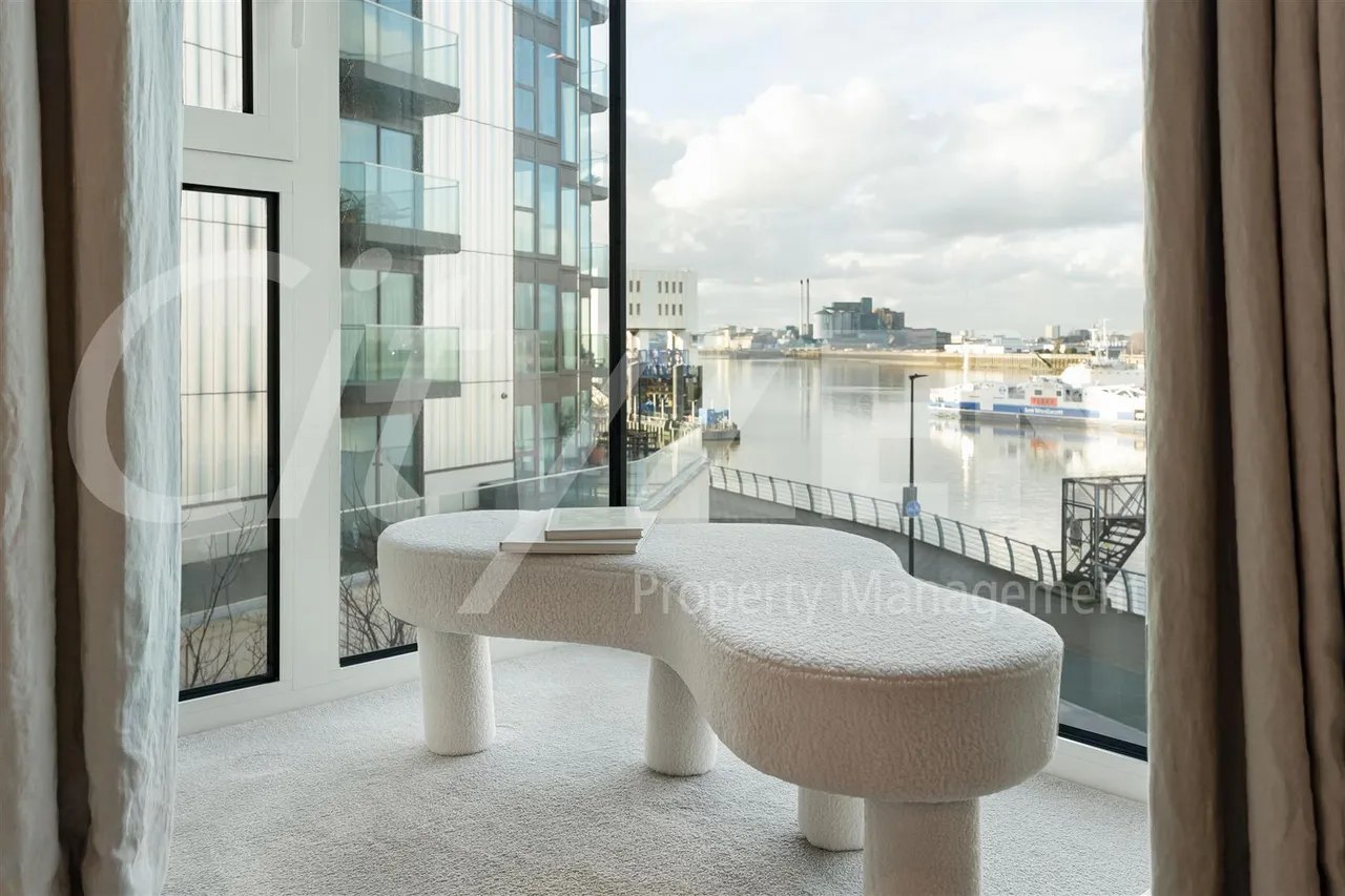 Brigadier Walk, London, SE18, photo 24